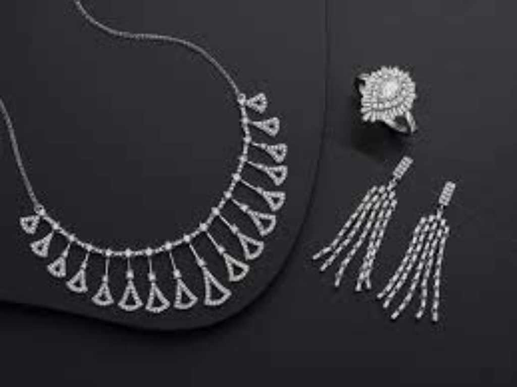 сребърни колиета