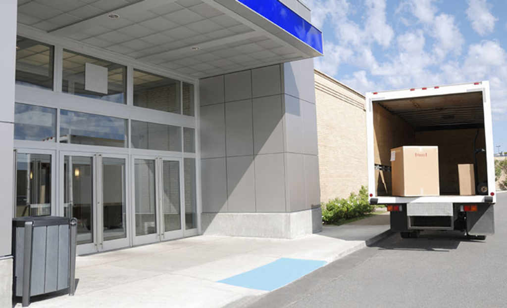 Широка гама услуги за преместване на багаж и офиси от Хамали Мастър