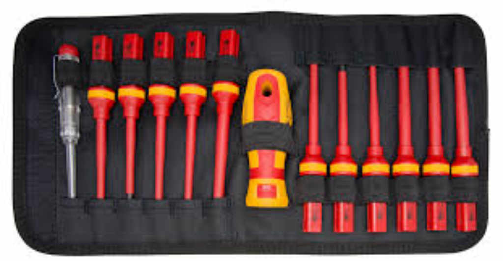 Луксозни автомобили под наем за сватби и балове от СпидиКарс. Наемете страхотна кола на супер цена в перфектно състояние за Вашия празник.